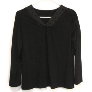 Black V-Neck Long Sleeve Satin Collar Top, Medium